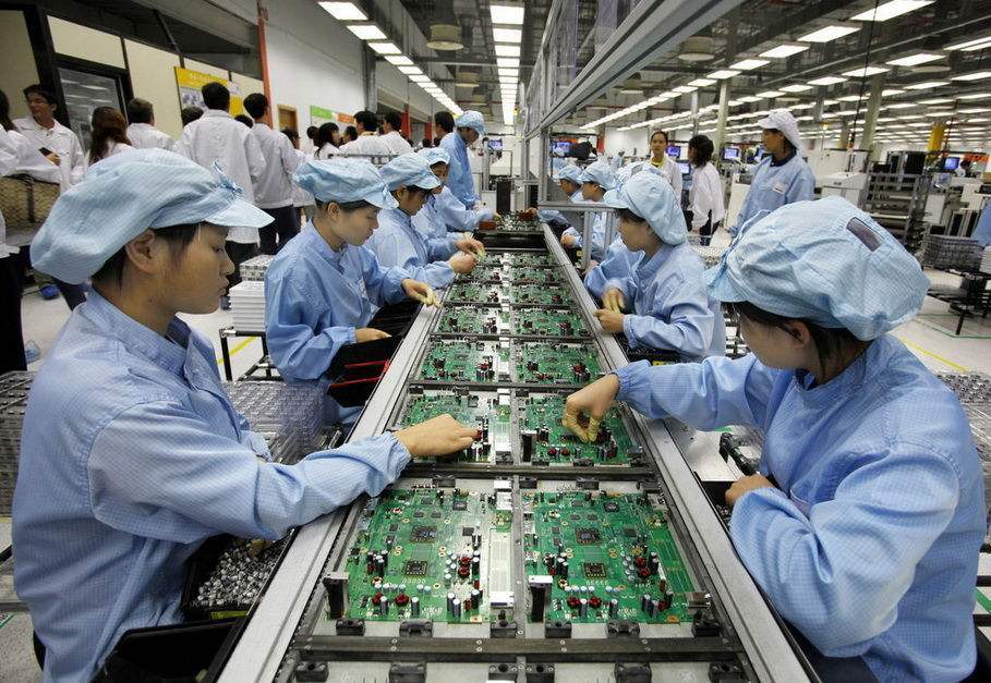 生產線上的“呆滯”迷思 機械化操作臺背后的人性挑戰